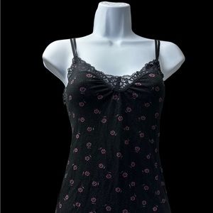 Woman’s Black Lace Cute Flower Dsign